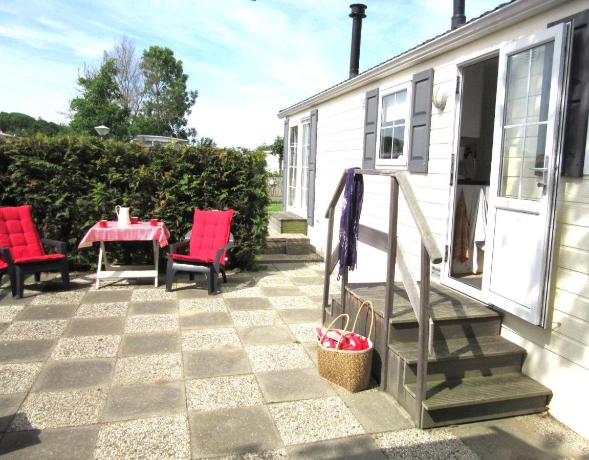 Chalet 556 Op Recreatiepark De Wielen Sint Maarten Exterior foto